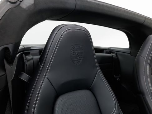 Used 2022 Porsche 911 Targa 4S image 40