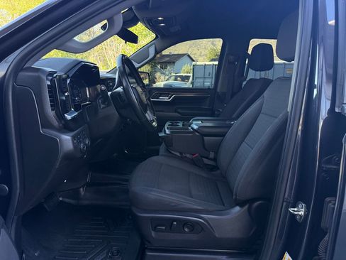 Used 2023 Chevrolet Silverado 1500 RST AWD/4WD image 34