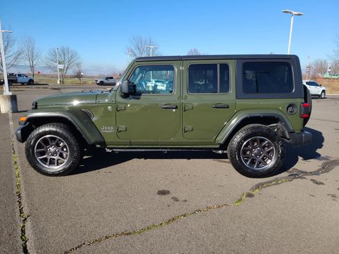 Used 2021 Jeep Wrangler Unlimited Sport image 11