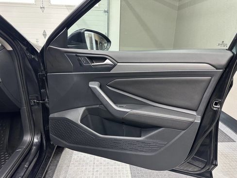 Used 2024 Volkswagen Jetta S image 28