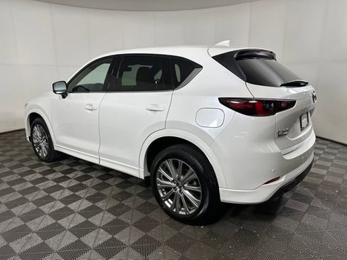 Used 2022 MAZDA CX-5 Signature image 5