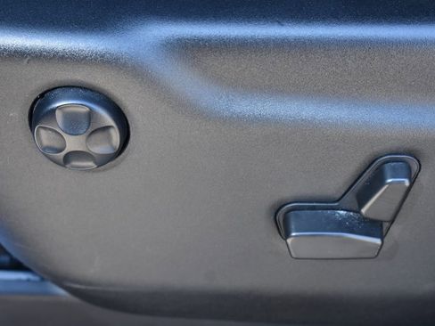 Used 2022 Jeep Grand Cherokee Limited image 28