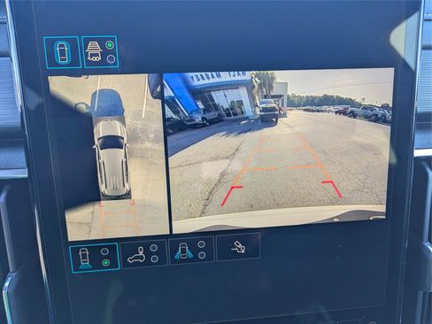 New 2026 GMC Acadia Elevation w/ Elevation Premium Package image 9