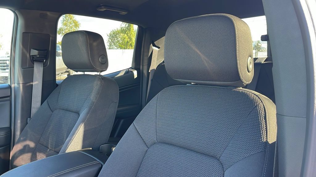 New 2026 GMC Canyon Elevation w/ Convenience Package RWD image 13