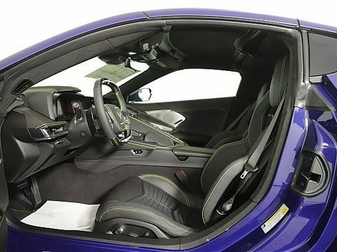 New 2025 Chevrolet Corvette E-Ray image 19