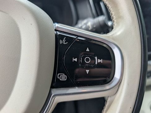 Used 2017 Volvo V90 T6 Cross Country AWD/4WD image 13