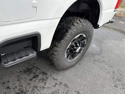 New 2026 Ford F250 Platinum w/ Platinum Plus Package image 11