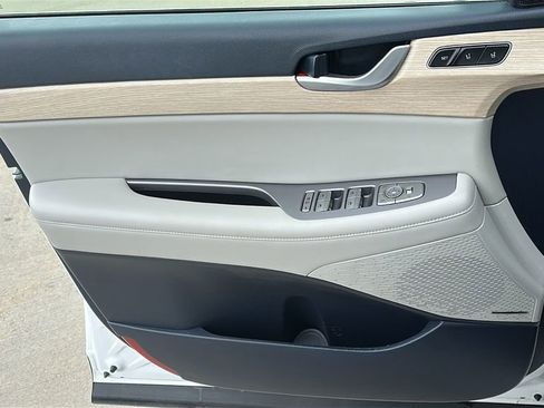 Used 2024 Hyundai Palisade Limited FWD image 20