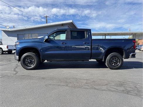 Used 2020 Chevrolet Silverado 1500 LT w/ All-Star Edition image 2
