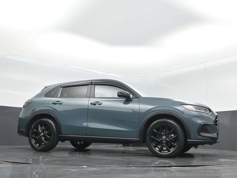 Certified 2023 Honda HR-V Sport image 29