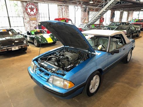 Used 1991 Ford Mustang LX RWD image 96