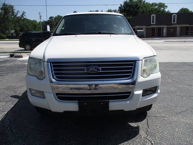 Used 2009 Ford Explorer XLT AWD/4WD image 8