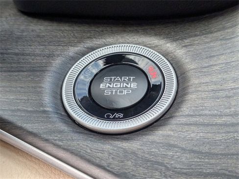 New 2025 Jeep Grand Cherokee Limited image 25