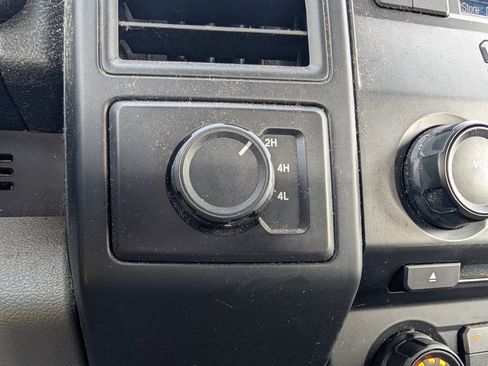 Used 2016 Ford F150 XL w/ Equipment Group 101A Mid image 10