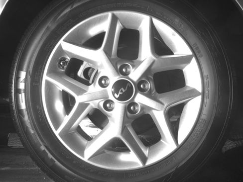 Used 2025 Kia Soul LX w/ LX Technology Package FWD image 18