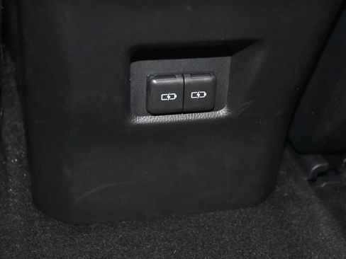 Certified 2025 Toyota RAV4 XLE Premium image 27