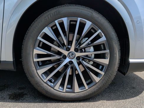 Used 2026 Lexus RX 350 w/ Convenience Package AWD/4WD image 13