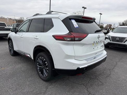 New 2026 Nissan Rogue Platinum image 7