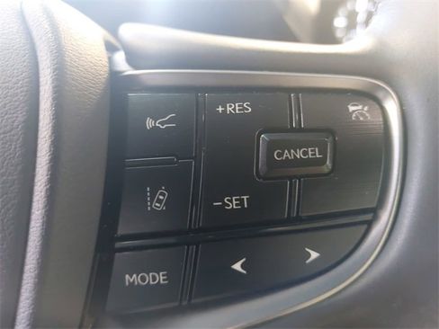 Used 2022 Lexus ES 300h w/ Premium Package image 18