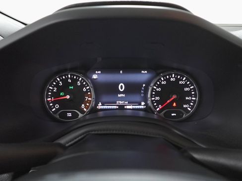 Used 2022 Jeep Renegade Latitude w/ Convenience Group image 14