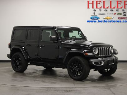 Used 2025 Jeep Wrangler Unlimited Sahara w/ Safety Group