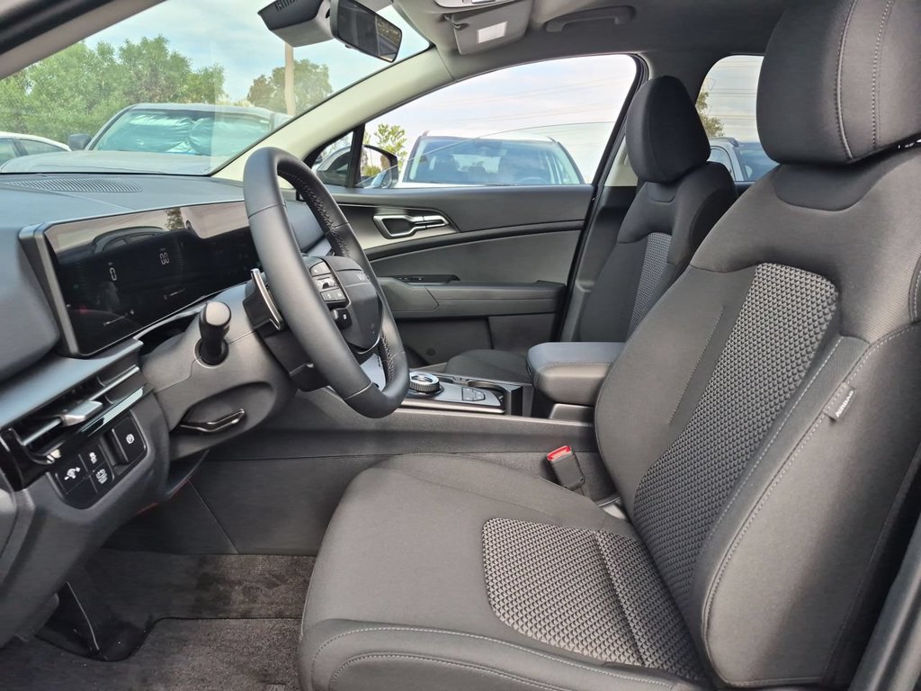 New 2027 Kia Sportage LX FWD image 19
