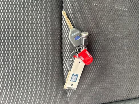 Used 2017 Subaru Outback 2.5i Premium image 29