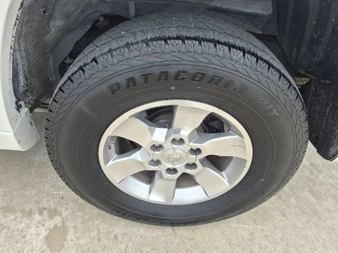 Used 2013 Toyota 4Runner SR5 RWD image 9