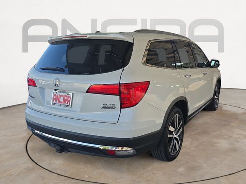 Used 2018 Honda Pilot Elite image 7