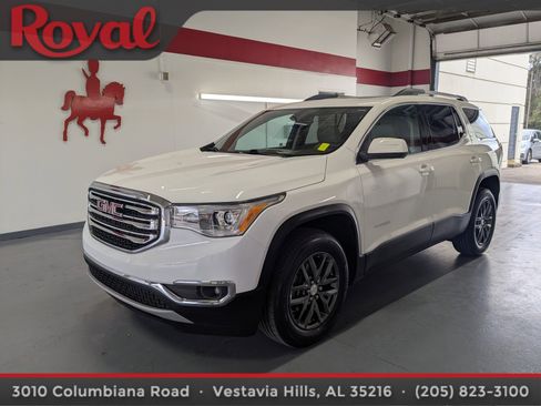 Used 2018 GMC Acadia SLT image 1