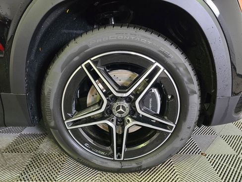 New 2026 Mercedes-Benz GLB 250 4MATIC image 2