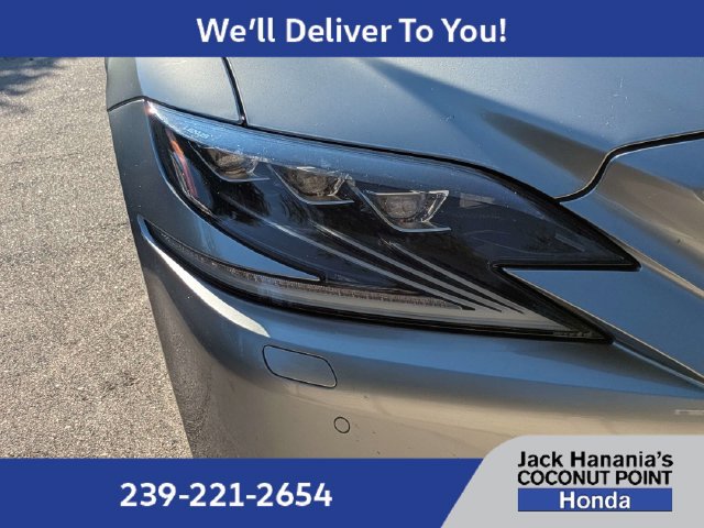 Used 2018 Lexus LS 500 F Sport w/ Accessory Package (Z2) RWD image 9