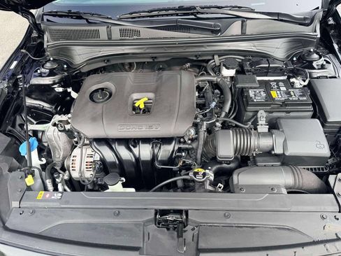 Used 2024 Kia Forte LXS FWD image 12