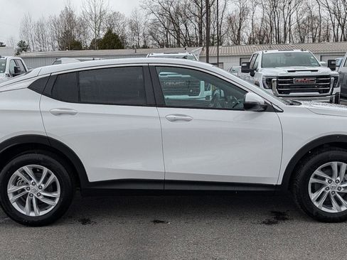 New 2026 Buick Envista Sport Touring w/ Convenience I Package FWD image 6