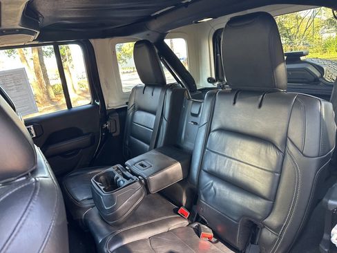 Used 2018 Jeep Wrangler Unlimited Sahara w/ LED Lighting Group image 22