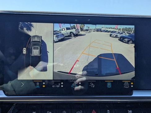 Used 2022 Chevrolet Silverado 1500 High Country w/ High Country Premium Package image 23