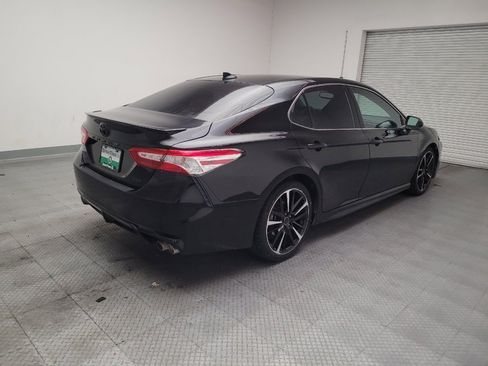 Used 2020 Toyota Camry XSE w/ Navigation Package image 9