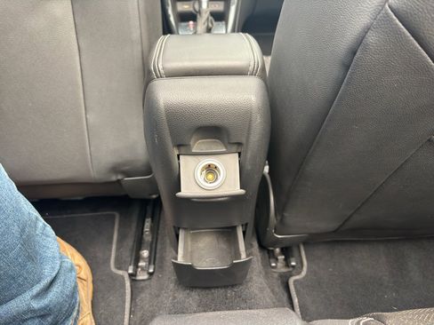 Used 2019 Buick Cascada Premium image 29