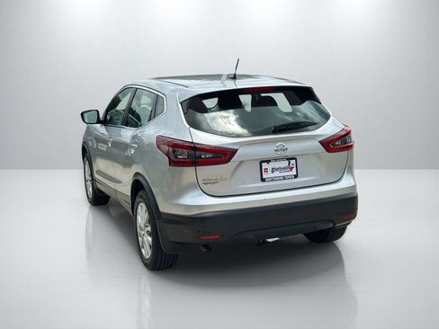 Used 2020 Nissan Rogue Sport S w/ Appearance Package FWD image 7
