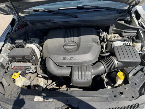Used 2011 Jeep Grand Cherokee Laredo AWD/4WD image 27
