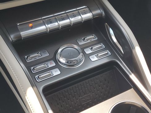 New 2026 Lincoln Nautilus Premier w/ Equipment Group 102A AWD/4WD image 25