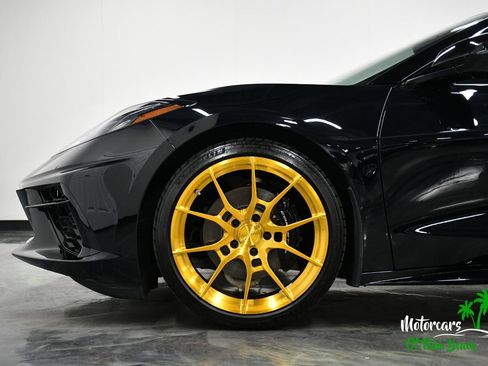 Used 2024 Chevrolet Corvette Stingray Coupe w/ 1LT RWD image 5