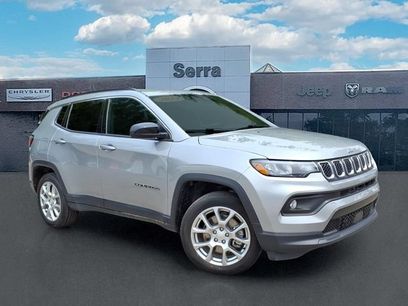 Used 2024 Jeep Compass Latitude