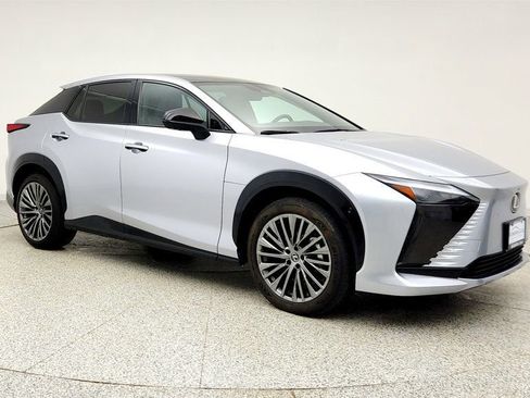 Used 2023 Lexus RZ 450e Premium w/ Accessory Package (2T) AWD/4WD image 3