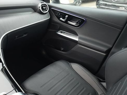 Certified 2025 Mercedes-Benz GLC 300 4MATIC image 26