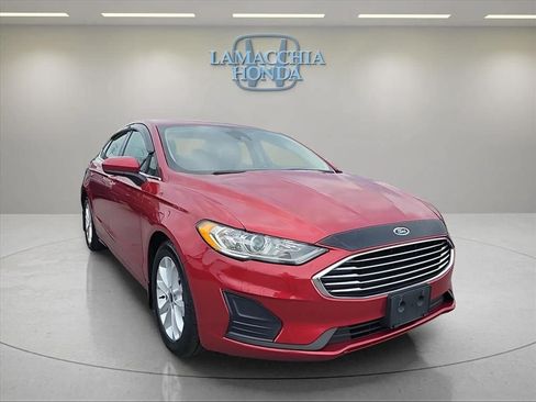 Used 2020 Ford Fusion SE FWD image 7