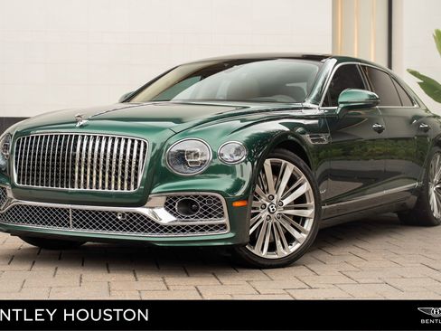 Used 2023 Bentley Flying Spur W12 image 1