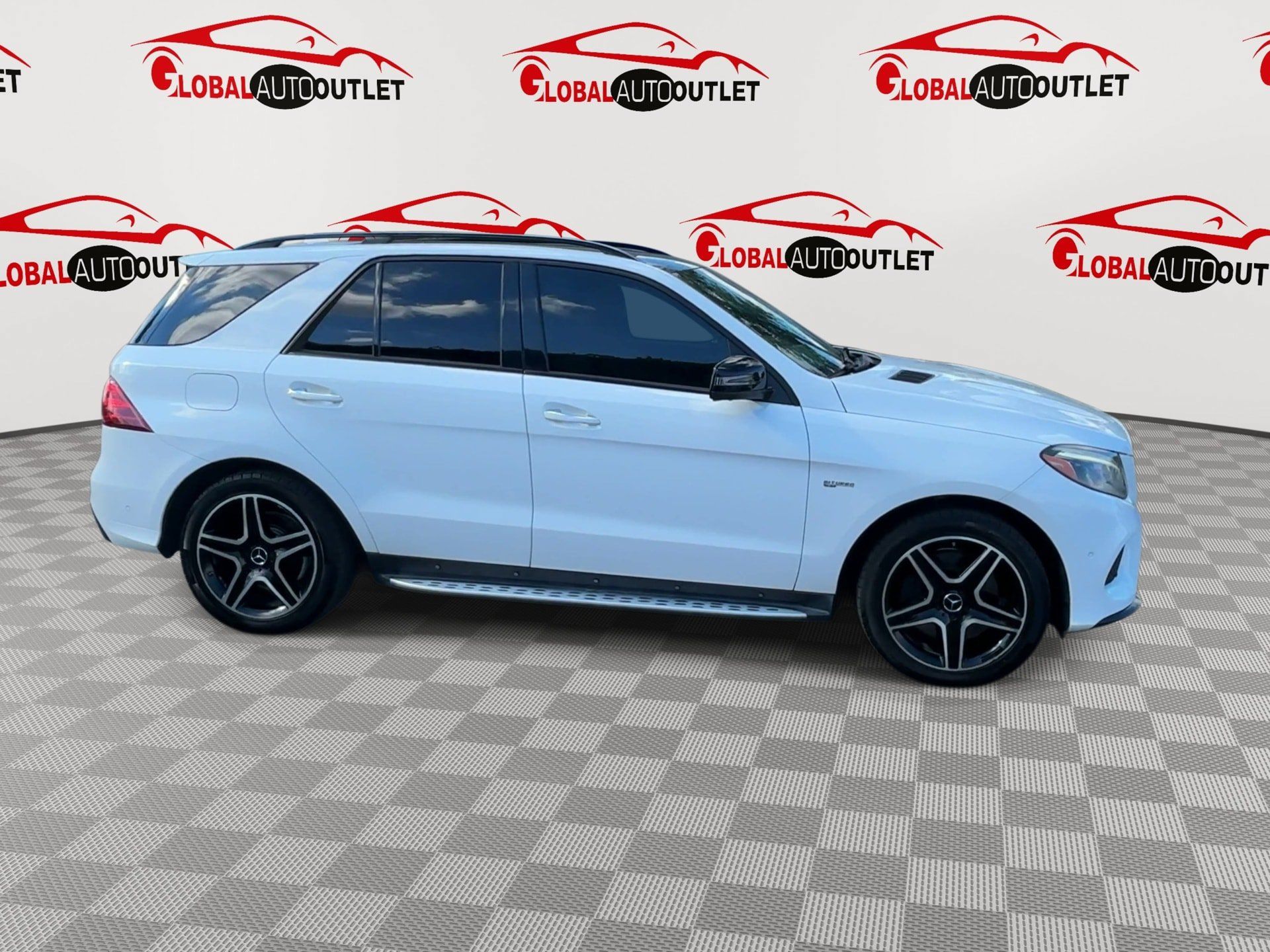 Used 2018 Mercedes-Benz GLE 43 AMG 4MATIC image 9