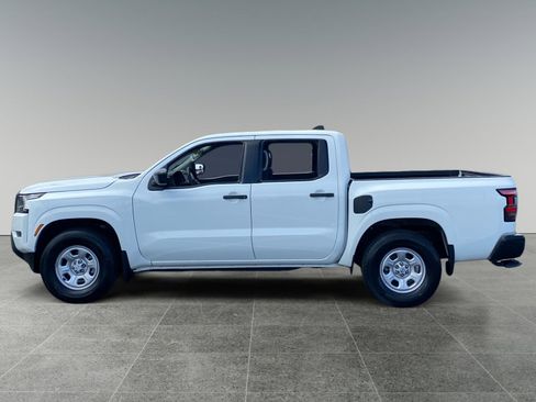 Used 2023 Nissan Frontier S RWD image 2