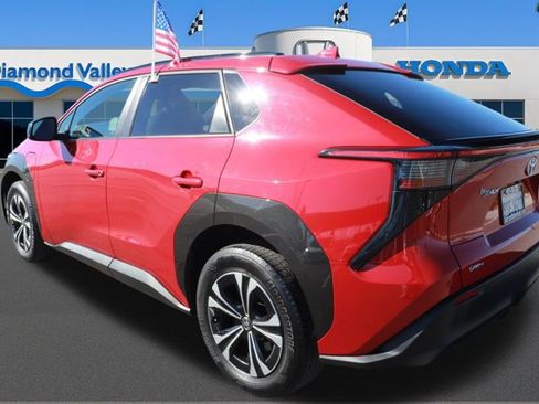 Used 2024 Toyota bZ4X XLE image 4